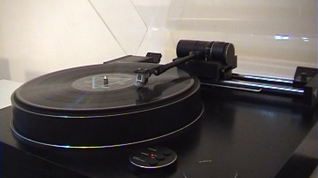 Pioneer PL-L1 смотреть онлайн