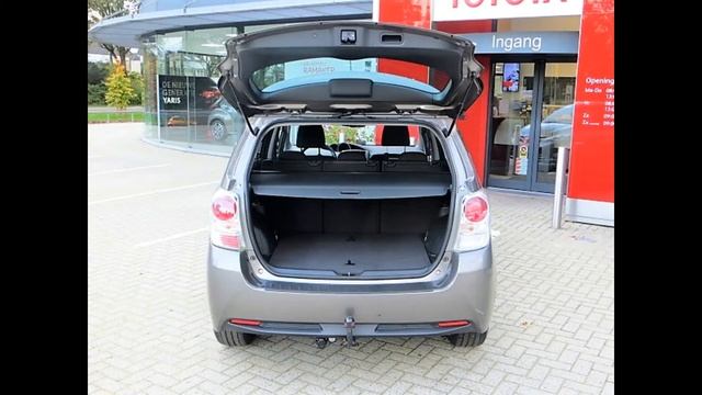 Toyota Verso KF 271 B смотреть онлайн