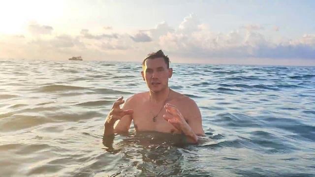 Нашли офтальмолога в Батуми и спасли глаз ? Купаемся в море и делемся впечатлениями смотреть онлайн