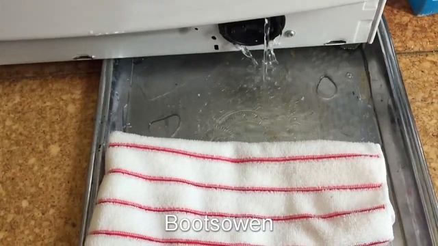 Cleaning Whirlpool 6th sense filter смотреть онлайн