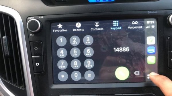 #Apple car play and #Android auto in car infotainment system of #Hyundai #Creta