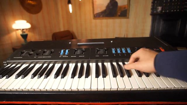 Junost 1122 USSR ANALOG SYNTHESIZER ORGAN RARE VINTAGE