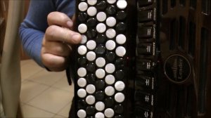 ВАРЕНЬКА Разбор на баяне (COVER)