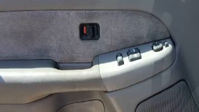 1999 Chevrolet Silverado 1500 Reg Cab 119.0 WB 4WD LS (RUSSELLVILLE, Alabama) смотреть онлайн