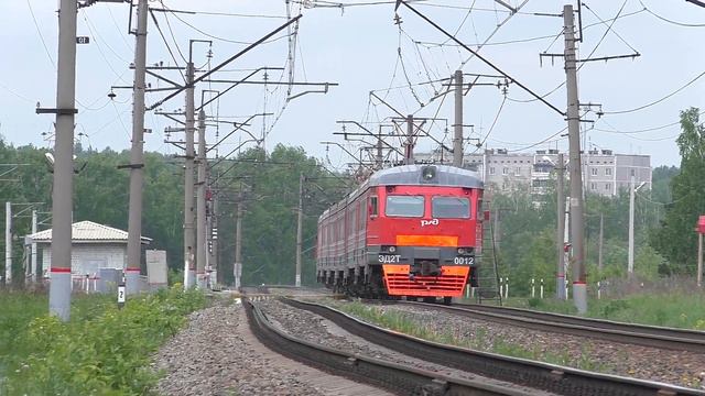 ЭД2Т-0012 сообщением Нижняя - Екатеринбург-Пасс. с приветливой бригадой смотреть онлайн