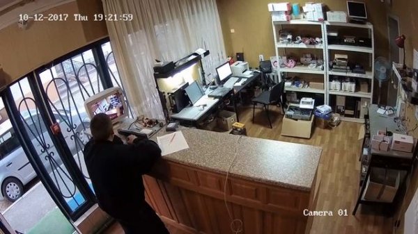 Hikvision DS-2CD2542FWD-IS (2.8mm)