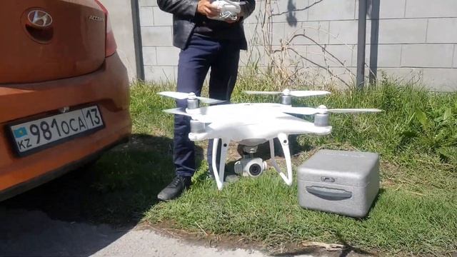 Vlog: Мы полетали на трех дронах и сравнили качество! Dji Mavic Pro. Dji Fantom 4. Dji Mavic 2 Pro. смотреть онлайн