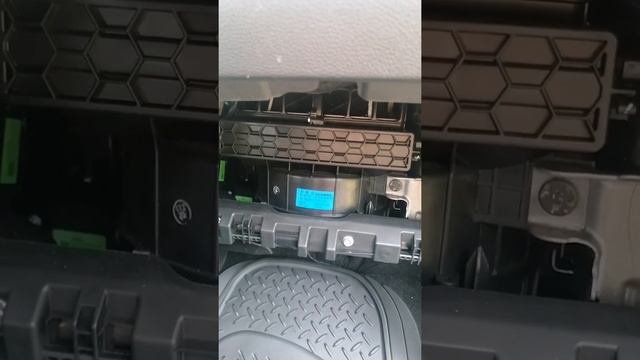 Cambiar filtro de polen, Changan CS35 plus 2021 смотреть онлайн