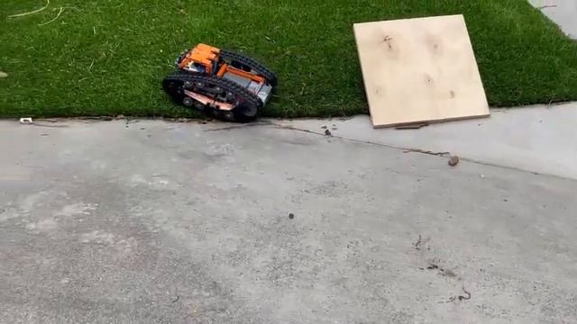 Outtakes - LEGO 42140-1 - App-Controlled Transformation Vehicle смотреть онлайн