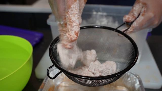 Стрипсы из куриного филе | Как приготовить вкусные хрустящие куриные срипсы смотреть онлайн