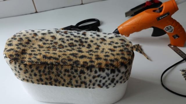 Не выкидывайте бутылочки из-под молока. Покажу, какую полезную и милую вещь я из них смастерила смотреть онлайн