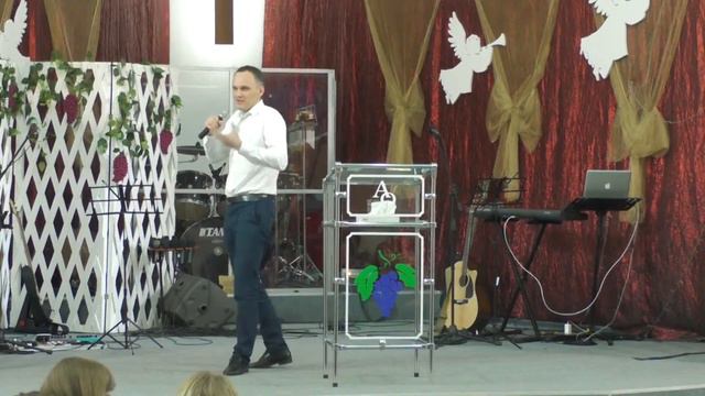 "Безусловная любовь Отца" проповедует пастор Захаров Алексей смотреть онлайн