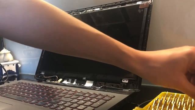 Replacing laptop screen [N156HGE - AEB] смотреть онлайн