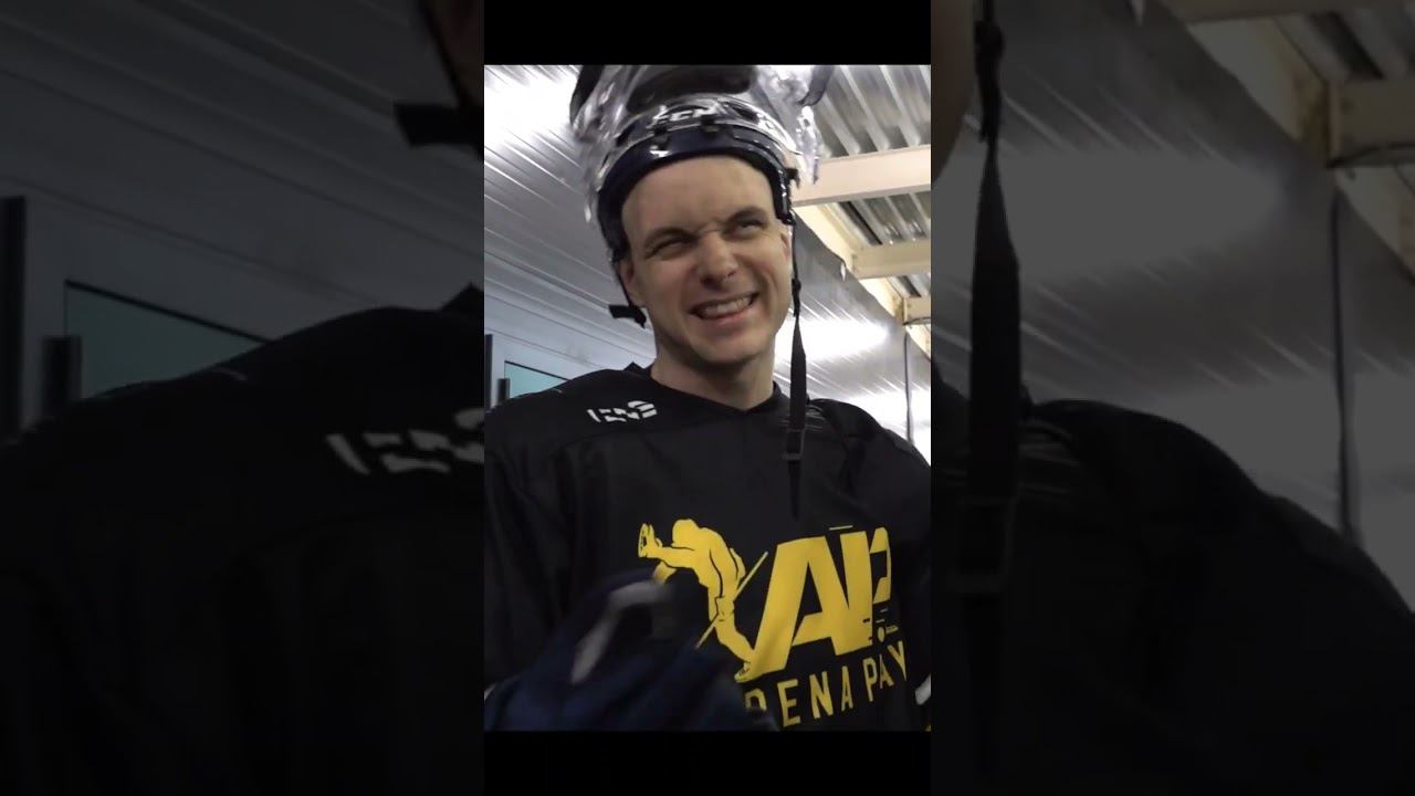 топ бесполезных вещей перед игрой #slapshot #хоккей смотреть онлайн