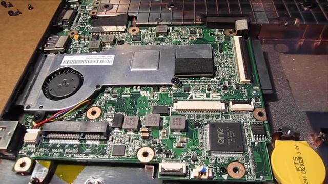 ASUS Eee PC 1025c RAM Upgrade - How to Install NetBook Memory смотреть онлайн