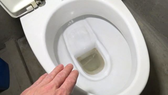 ⚫ КАК отмыть унитаз за 2 мин. Это действительно просто! смотреть онлайн