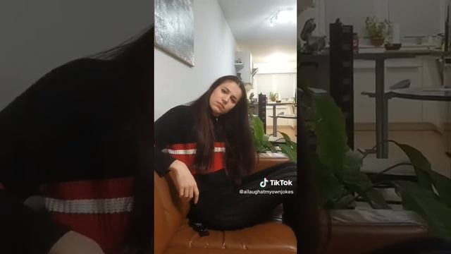 POV: We're on a date at my house смотреть онлайн