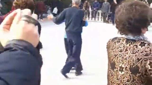 Shanghai Zhongshan Park With Donghua Guys 上海 中山公园