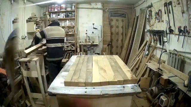 Письменный стол с полкой смотреть онлайн