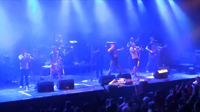 Яйцы Fаберже - Финки ( RAY JUST ARENA 6/06/2015) смотреть онлайн