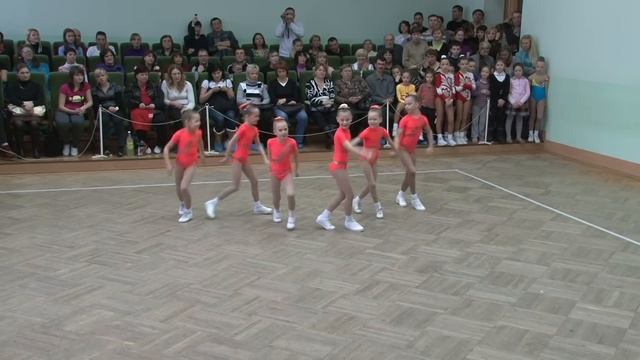 Наши на открытом первенстве Невского района по аэробике 13 03 10 смотреть онлайн