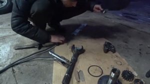 Ремонт ШРУСа военный мост.