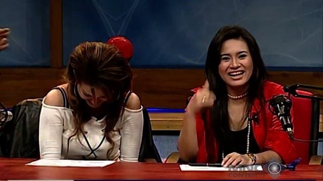 DI SAWER PAS MANGGUNG BIDUAN BETE CIFOK KAKE MESHUM! BIKIN BULU KUDUK MERINDING! - RADIO DANGDUT смотреть онлайн