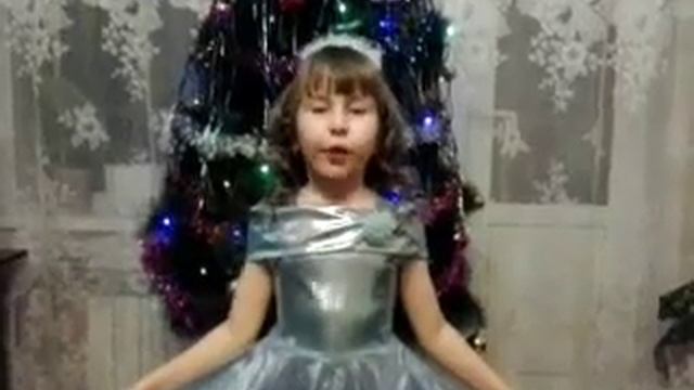 Неизвестен «В каждом доме много света» смотреть онлайн