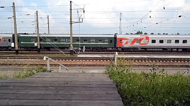 Поезд номер 83 Приобье-Москва отправление со станции Котельнич I.