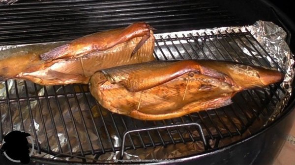 Как КОПТИТЬ ГОРБУШУ  в Гриле Weber (ENG SUB)