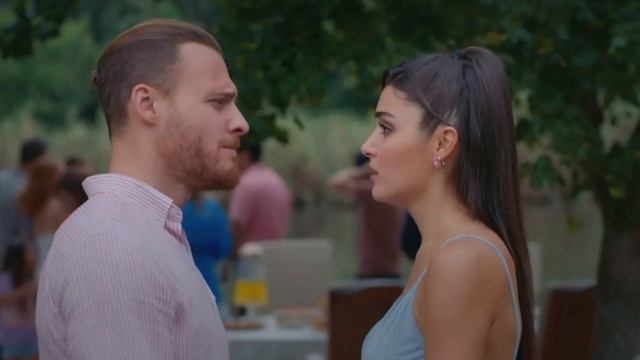 She Said The Gift I Got From Kerem Hande Was The Best Gift I've Ever Got In My Life ... смотреть онлайн