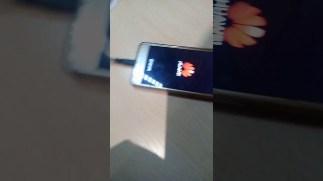 КАК ВКЛЮЧИТЬ ТЕЛЕФОН БЕЗ КНОПКИ ВКЛЮЧЕНИЯ смотреть онлайн