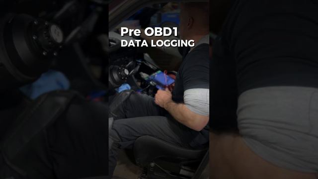 BMW E30 Break Out Box Data Logging смотреть онлайн