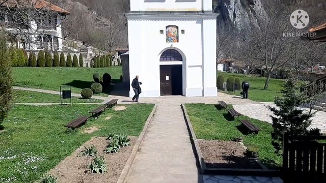 ONE APRIL DAY in the ORTHODOX MONASTERY ST. STEPHEN in LIPOVAC, SERBIA - soud of nature (subtitled) смотреть онлайн
