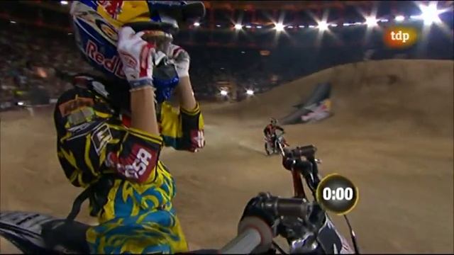 FREESTYLE REDBULL LAS VENTAS 2011 CON DANI TORRES смотреть онлайн