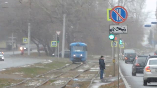 город уфа черниковка ул вологодская 28 10 2023.длинная прямая часть улицы.прогулка днем блог уфимц смотреть онлайн