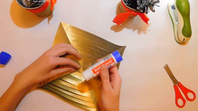 Paper snowflake || Простая снежинка из бумаги смотреть онлайн