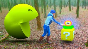 Пакман против Марио в реальной жизни.