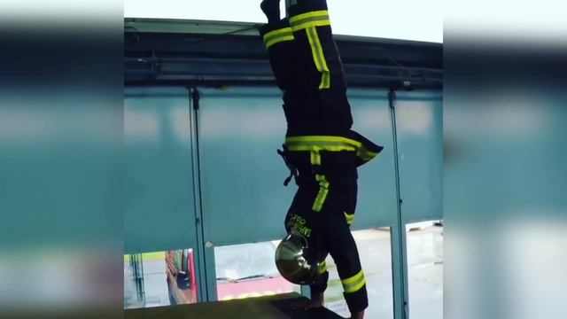 Супер Тренировки ПОЖАРНОГО смотреть онлайн