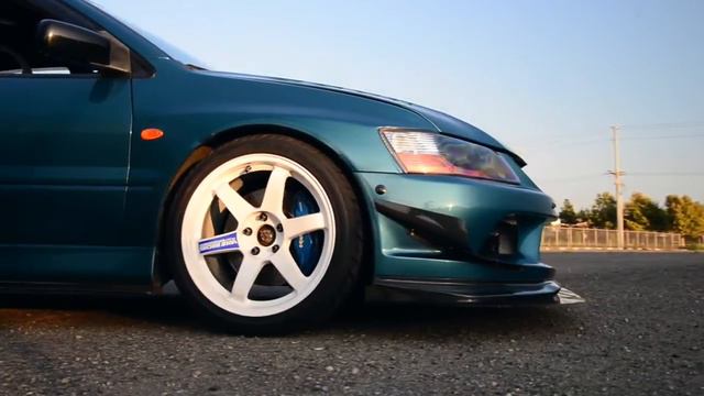 Mitsubishi lancer evo IX смотреть онлайн