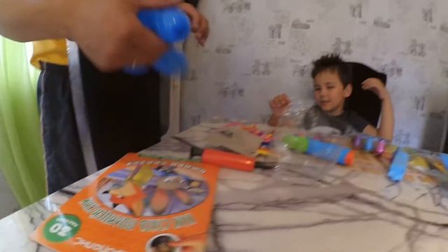 ✌ РАСПАКОВКА ШАРИКИ СОСИСКИ играем делаем животных мультики для детей смотреть онлайн