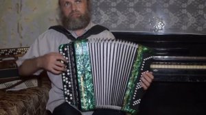 обзор баяна ЭТЮД 205М