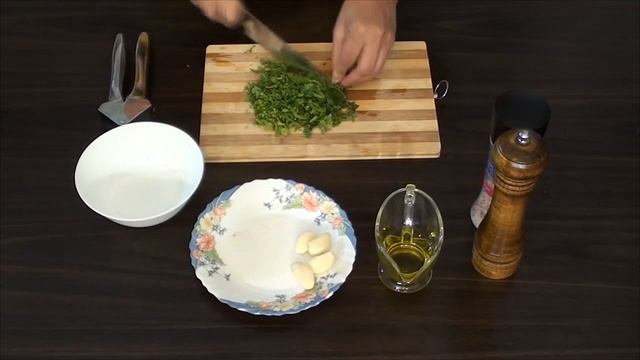 Чесночные Пампушки или Чесночные Булочки.Оочень вкусно и быстро. простой рецепт. смотреть онлайн