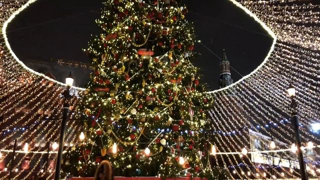 Новогодняя Москва 2018-19 смотреть онлайн