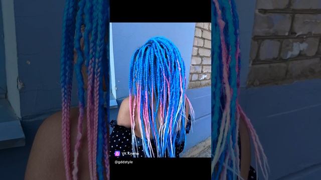 Де дреды круто поменяют твою внешность ? люблю когда люди готовы на эксперименты. #hairdresser смотреть онлайн