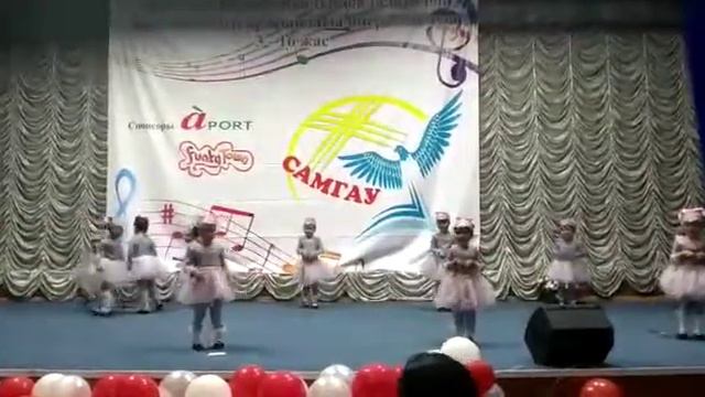 Танец Маленькие мышата смотреть онлайн
