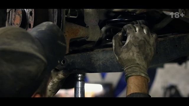 ЗАМЕНА ЗАДНИХ ПРУЖИН. РЕМОНТ ПОДВЕСКИ. Volkswagen Touran (Фольксваген Туран). НемецАВТО Серпухов смотреть онлайн