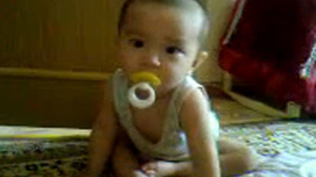 Малыш упала и споткнулась в дверь Саясат Ерасыл 9 мес смотреть онлайн