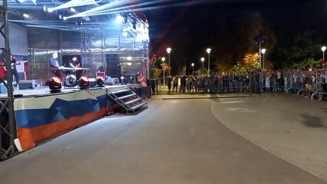 Брендан Стоун. День города Шахты смотреть онлайн