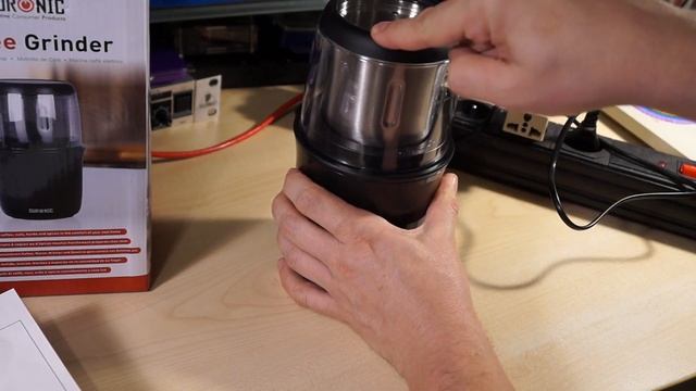 Młynek do kawy Duronic CG250 250W - Coffee Grinder смотреть онлайн